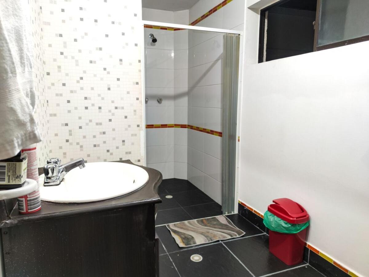 Casa Amplia En *