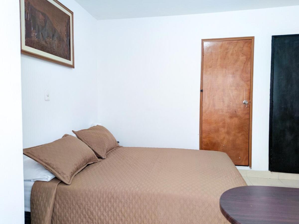 Casa Amplia En * Medellín