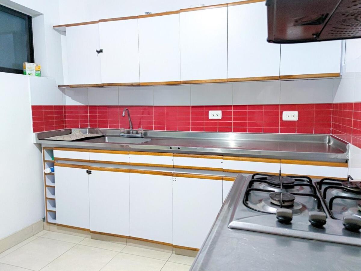 Casa Amplia En