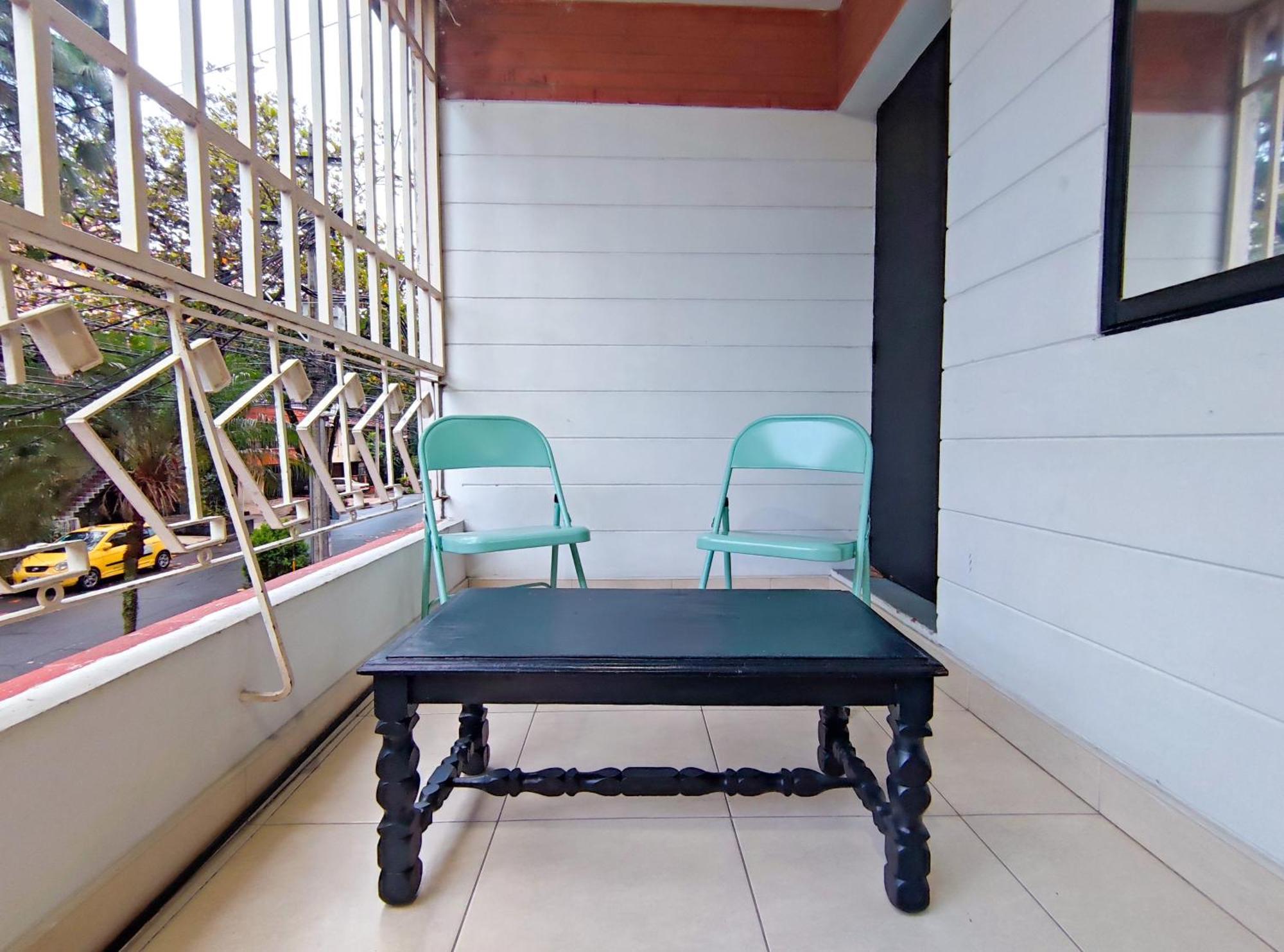 Casa Amplia En *